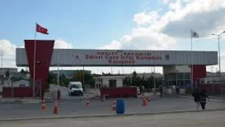 Marmara Cezaevi’nin geçmişi ve bugünü: Kimler kaldı, içeride yaşam nasıl?
