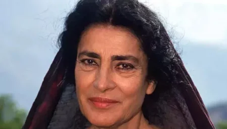 Efsanevi ‘Çağrı’ filminin oyuncu kadrosu şaşırtıyor: Anthony Quinn’den Irene Papas’a unutulmaz performanslar