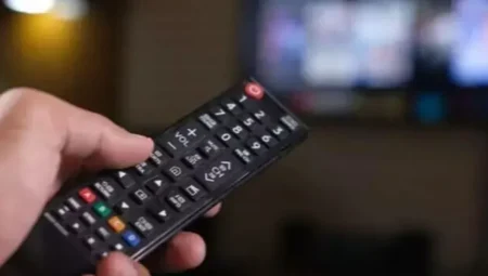 Akşam ne izlesem diyenler için 17 Nisan TV yayın akışı belli oldu: Ekranlarda reyting savaşı yaşanacak