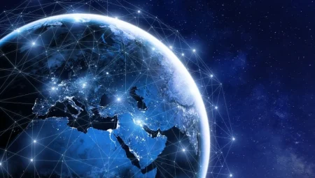 Uzaydan İnternet Dönemi Başlıyor: Bu Telefonlar Starlink Uydularına Bağlanacak