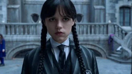 Netflix’in Rekor Kıran Dizisi Wednesday Geri Dönüyor: 2. Sezondan İlk Fragman Yayınlandı